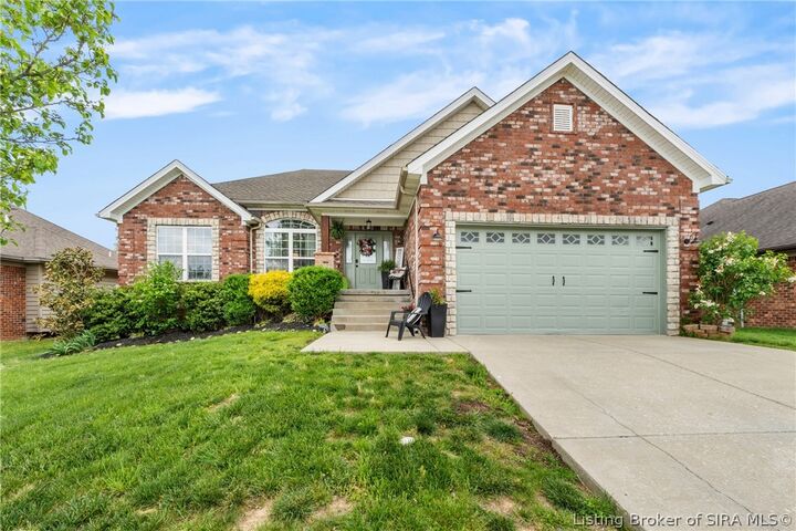 Property Photo:  5417 Somerset Circle  IN 47111 