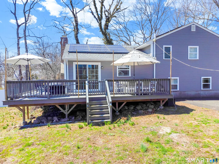Property Photo:  384 Mulberry Point Road  CT 06437 