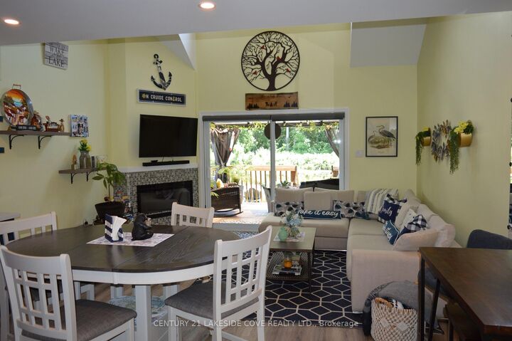 Photo de la propriété:  41 Laguna Parkway 8  ON L0K 1B0 
