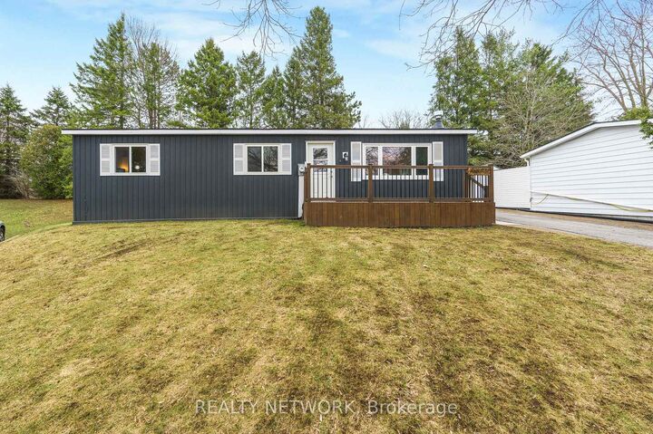 Property Photo: 157 Maple Crescent ON N0B 2H0