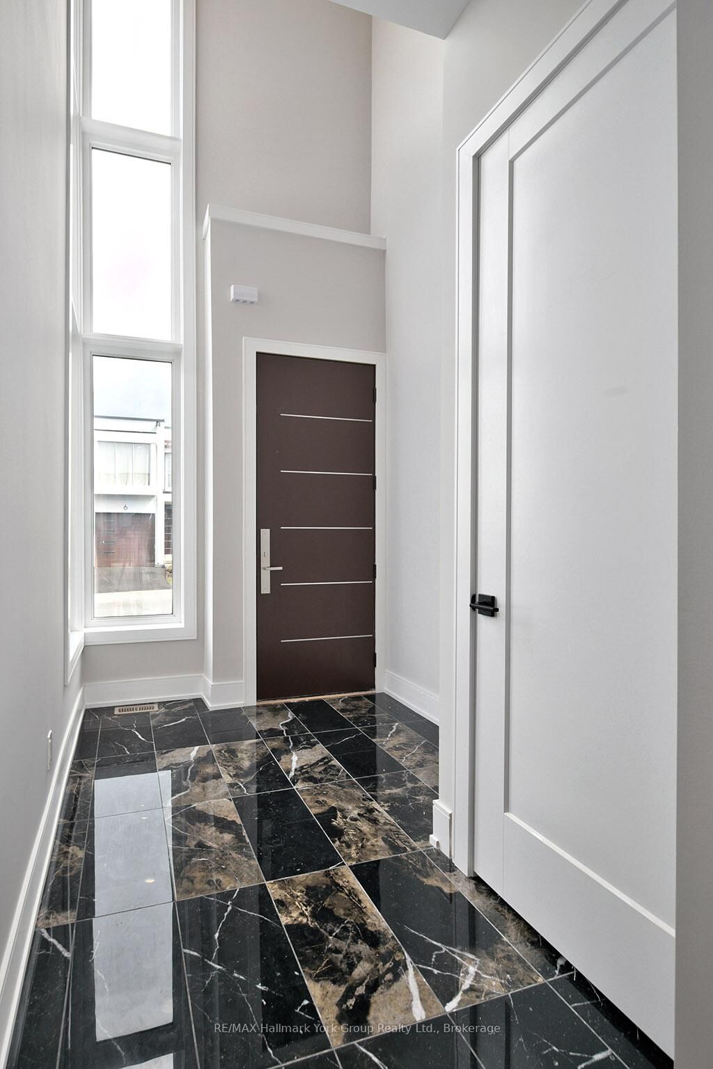 Property Photo:  11 Waterview Lane  ON N0H 2P0 