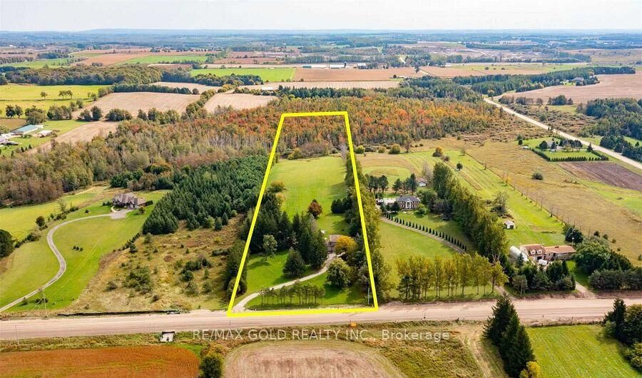 Property Photo: 64312 Dufferin County Road ON L9W 7J5