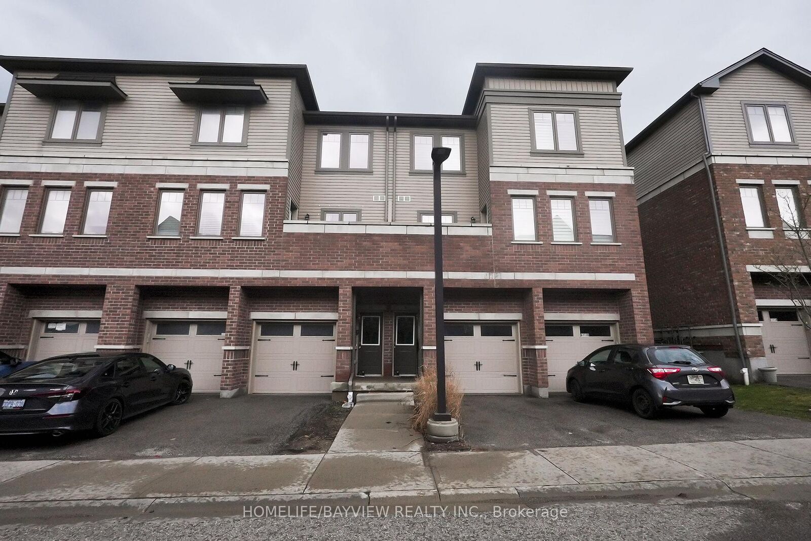 Property Photo:  70 Willowrun Drive B1  ON N2A 0J3 