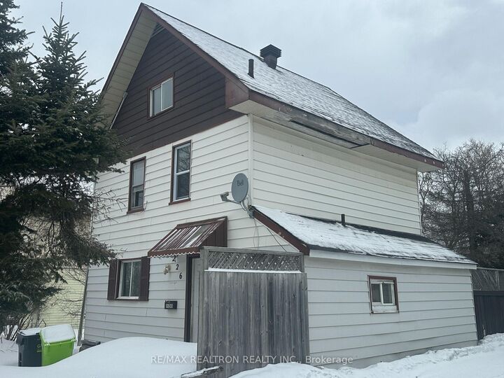 Property Photo: 226 Birch Street ON P6B 2K2