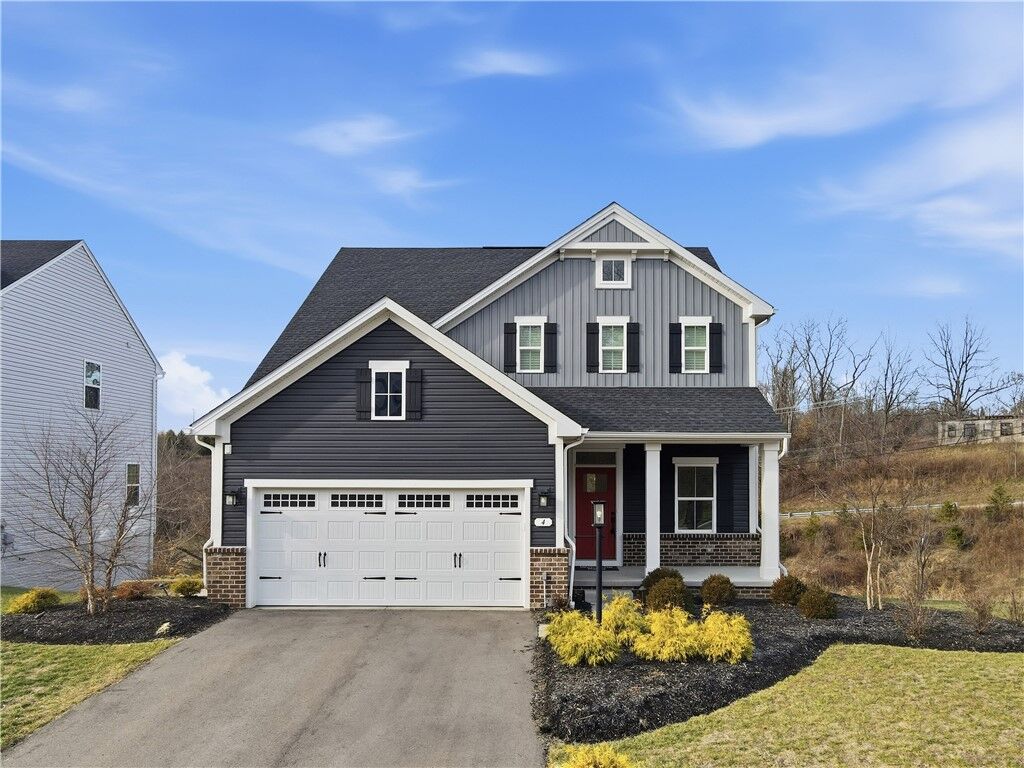 Property Photo:  4 Dana Dr  PA 15108 