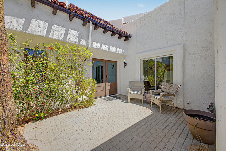 Property Photo:  4446 E Camelback Road 104  AZ 85018 