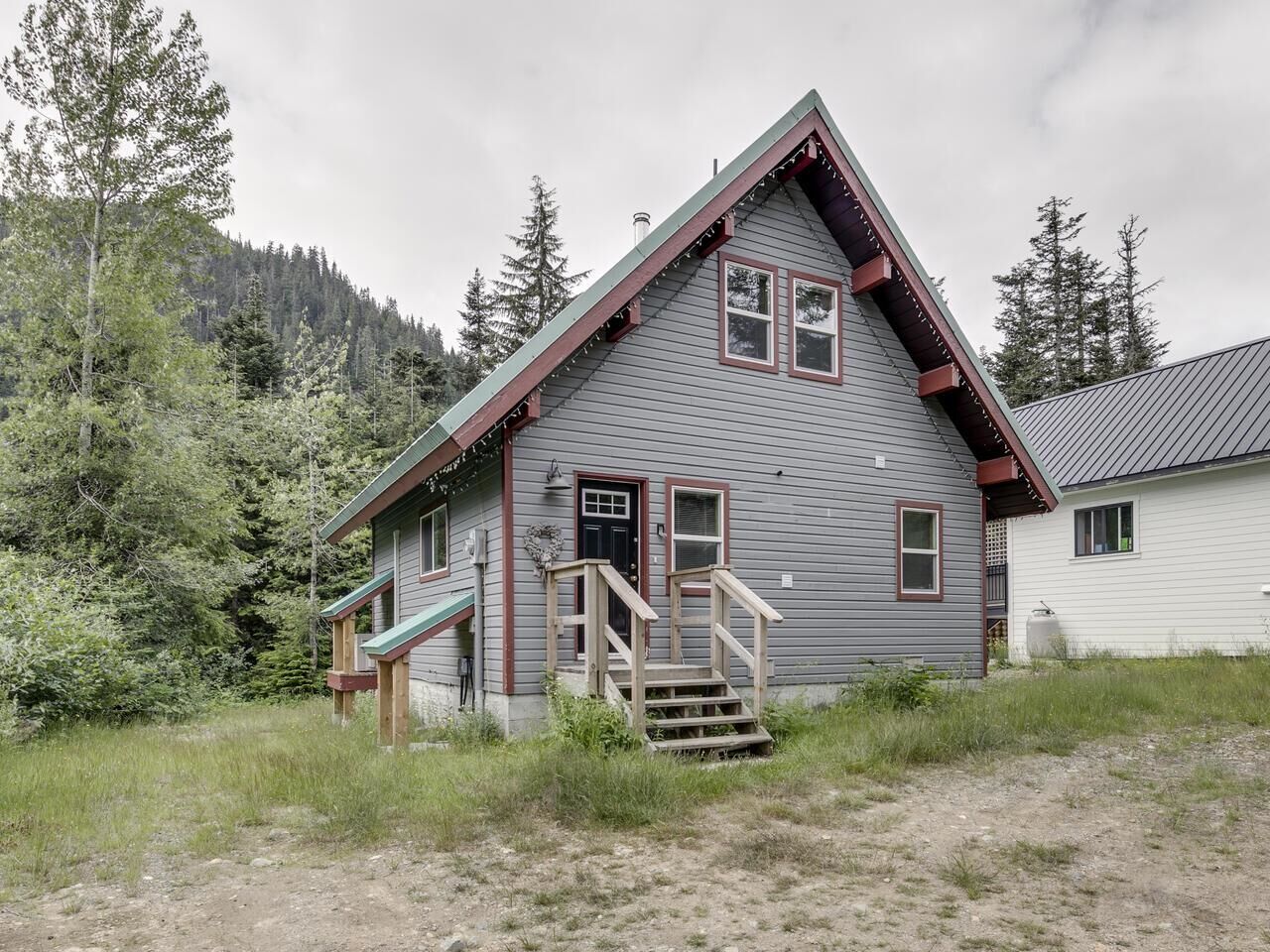 Property Photo: 46880 Sakwi Creek Road BC V0M 1A1