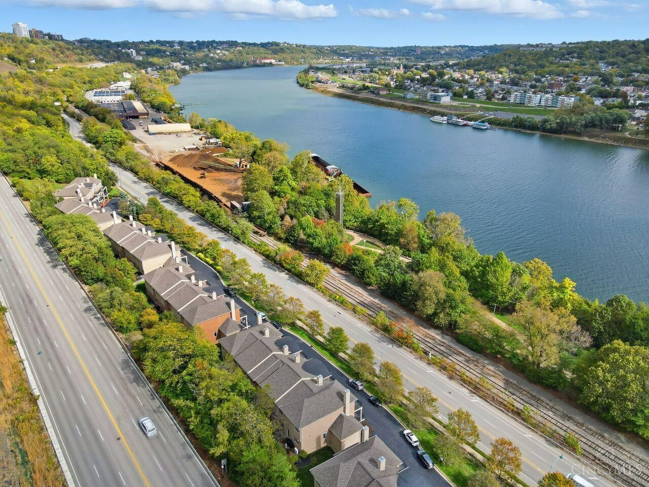 Property Photo:  1430 Riverside Drive  OH 45202 