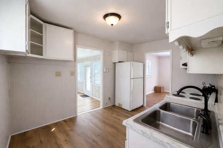 Property Photo:  3401 Walmar Drive  OH 43224 