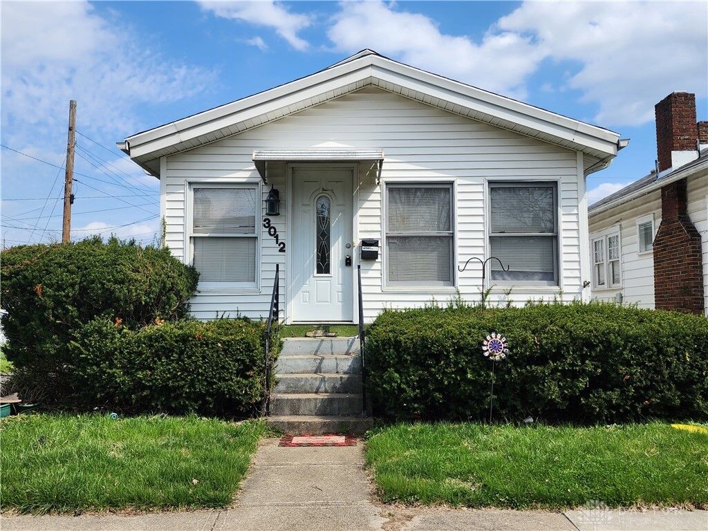 Property Photo:  3012 Wayland Avenue  OH 45420 