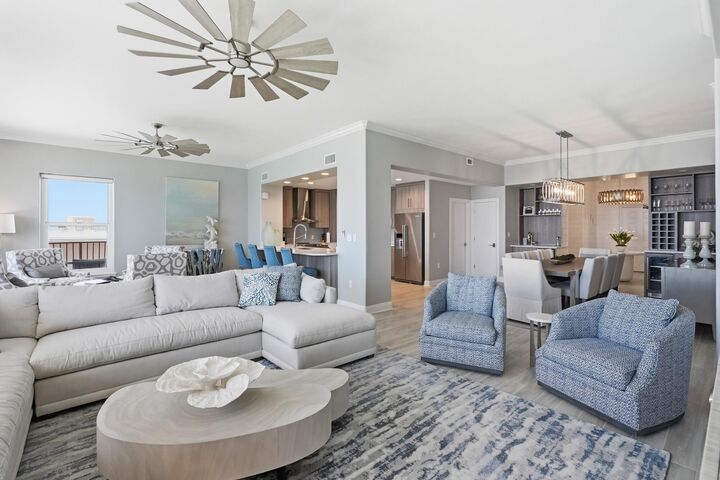 Property Photo:  7115 Thomas Drive Unit 1801  FL 32408 