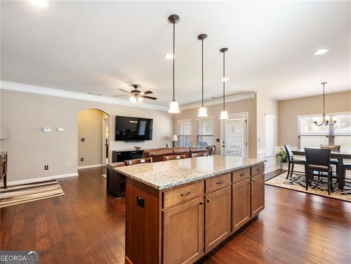 Property Photo:  374 Eagles Bluff Way  GA 30548 