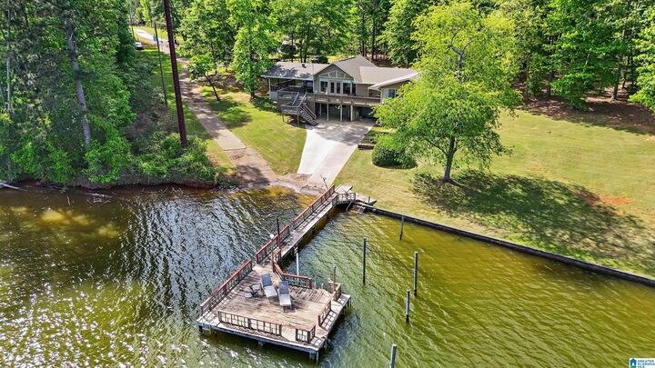 Property Photo:  114 Lake Shore Court  AL 35054 