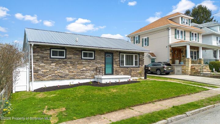 Property Photo:  2001 Rigg Street  PA 18512 