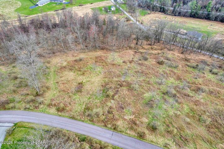 Property Photo:  17 Walnut Ridge Drive  PA 18629 