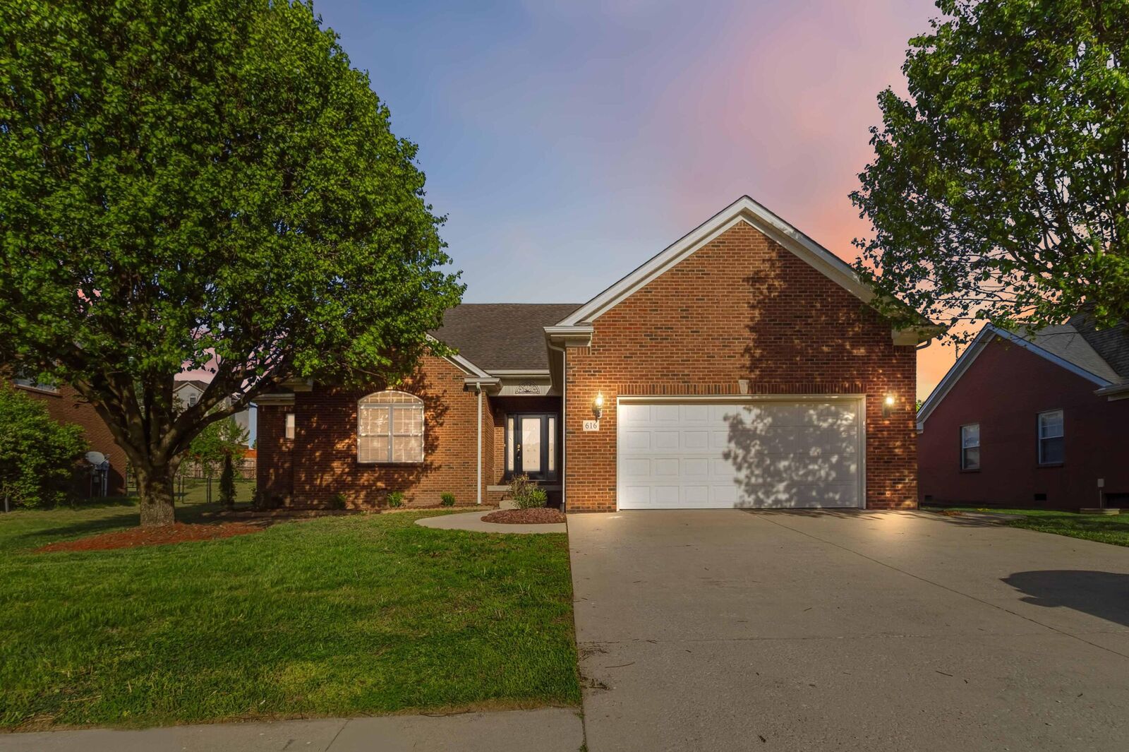 Property Photo:  616 Shetland Drive  KY 40475 