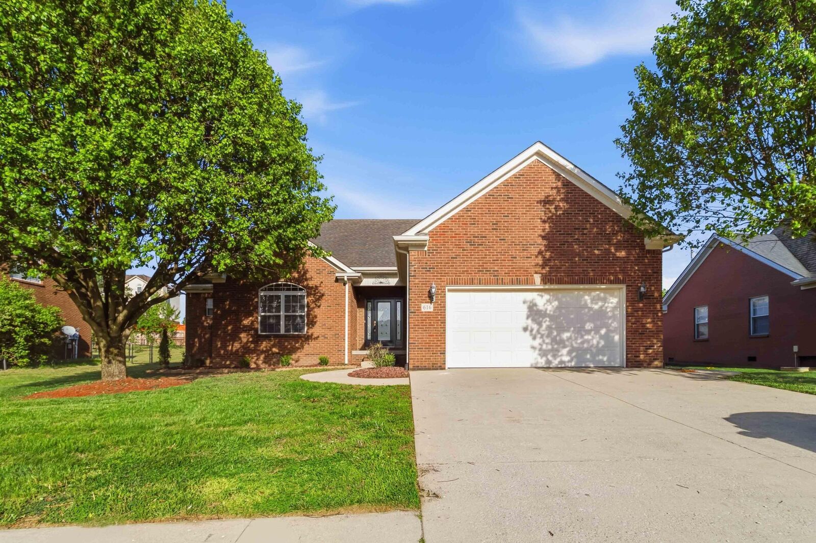 Property Photo:  616 Shetland Drive  KY 40475 