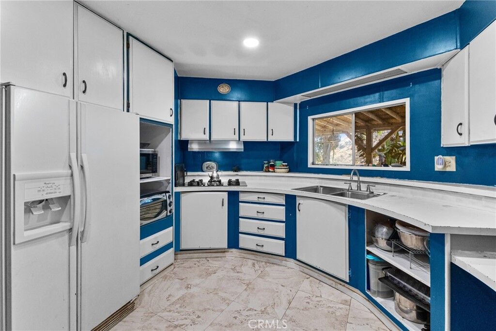 Property Photo: 38942 Jubilee Way CA 92028