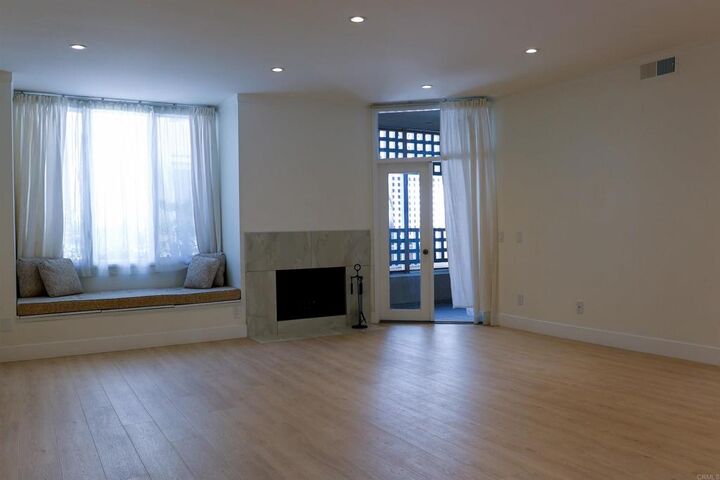 Property Photo:  3976 Nobel Drive 102  CA 92122 