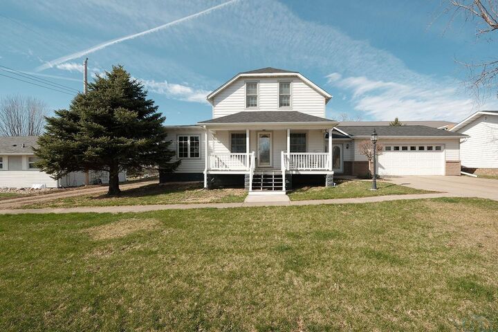 Property Photo:  314 2nd Street  IA 51036 