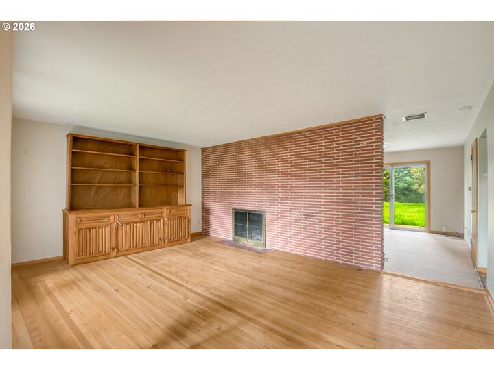 Property Photo:  20100 SW Boones Ferry Rd  OR 97062 