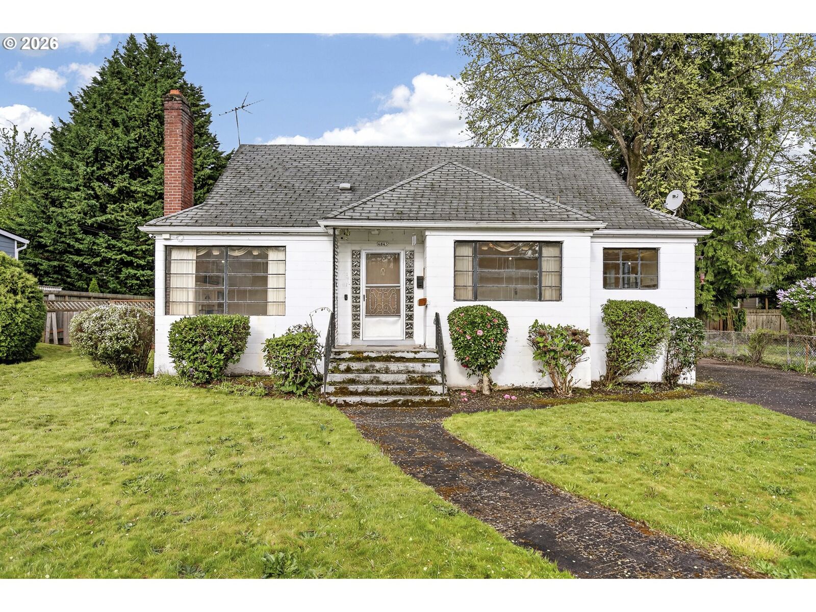 Property Photo:  4845 NE 11th Ave  OR 97211 