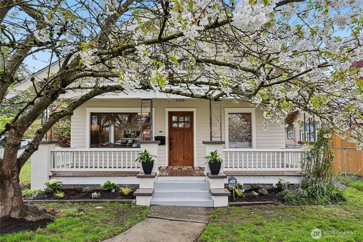 Property Photo:  4501  Pacific Ave  WA 98418 