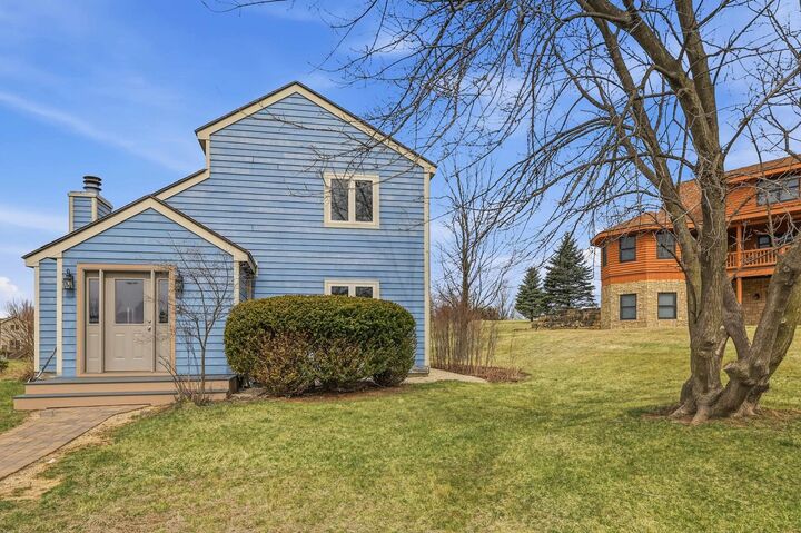 Property Photo:  6 Bob-O-Link Court  IL 61036 