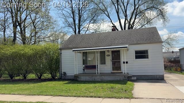 Property Photo:  8620 Stephens  MI 48089 