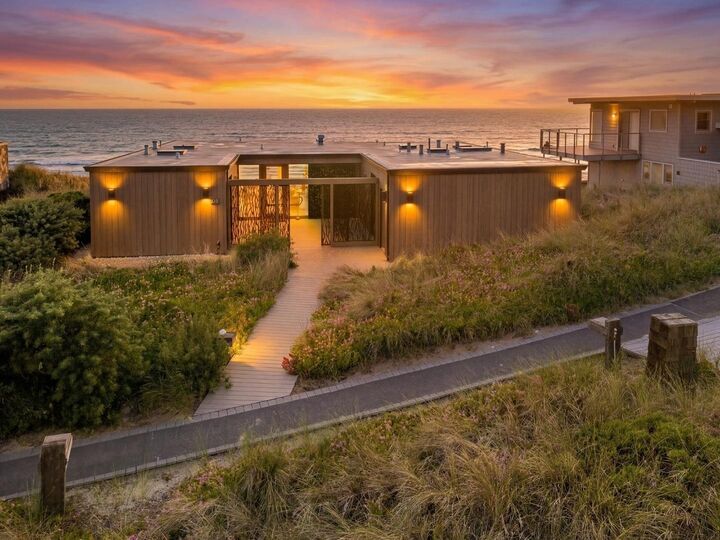 Property Photo:  95 Cormorant Way  CA 95076 