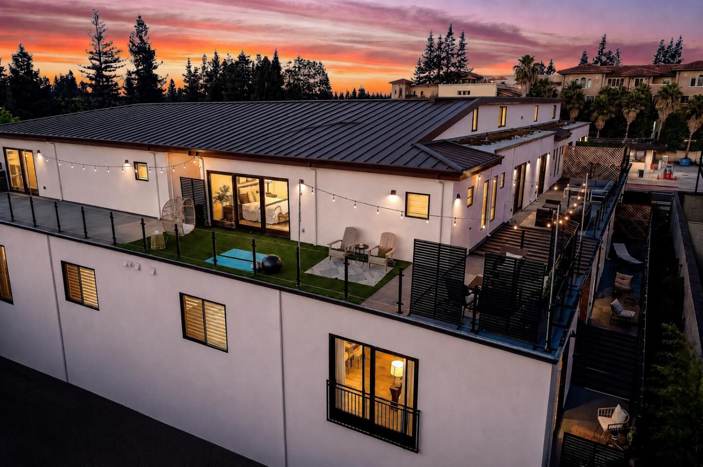 Property Photo:  914 Woodside  CA 94061 