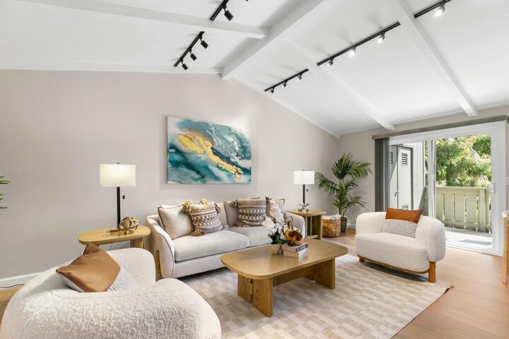 Property Photo:  14351 Saratoga Avenue B  CA 95070 