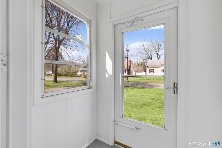 Property Photo:  24 Madsen Road  CT 06110 