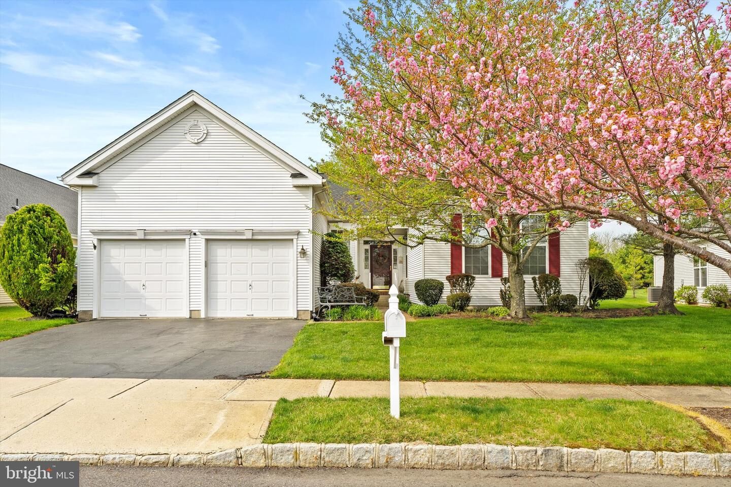 Property Photo:  54 Bunker Hill Drive  NJ 08501 