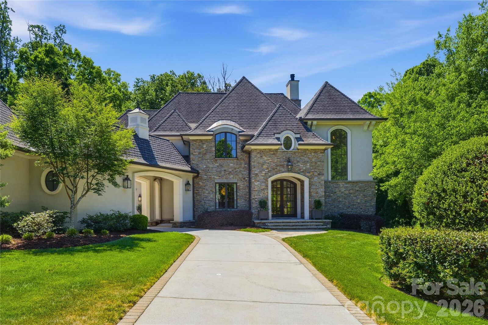 Property Photo: 4002 St Germaine Lane NC 28210