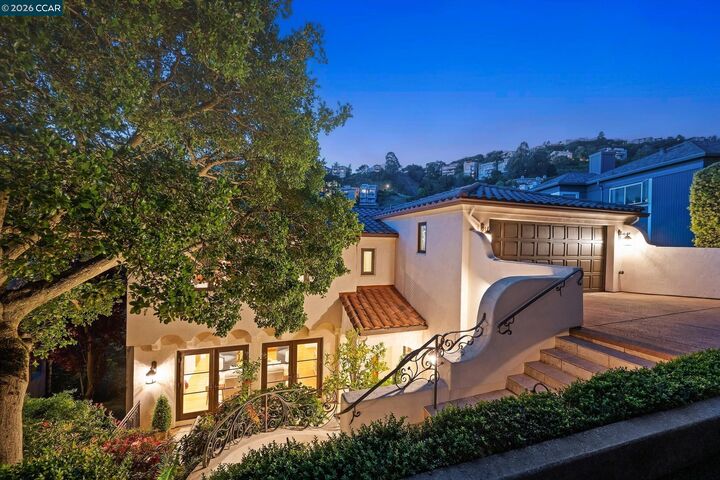 Property Photo:  21 Live Oak Rd  CA 94705 