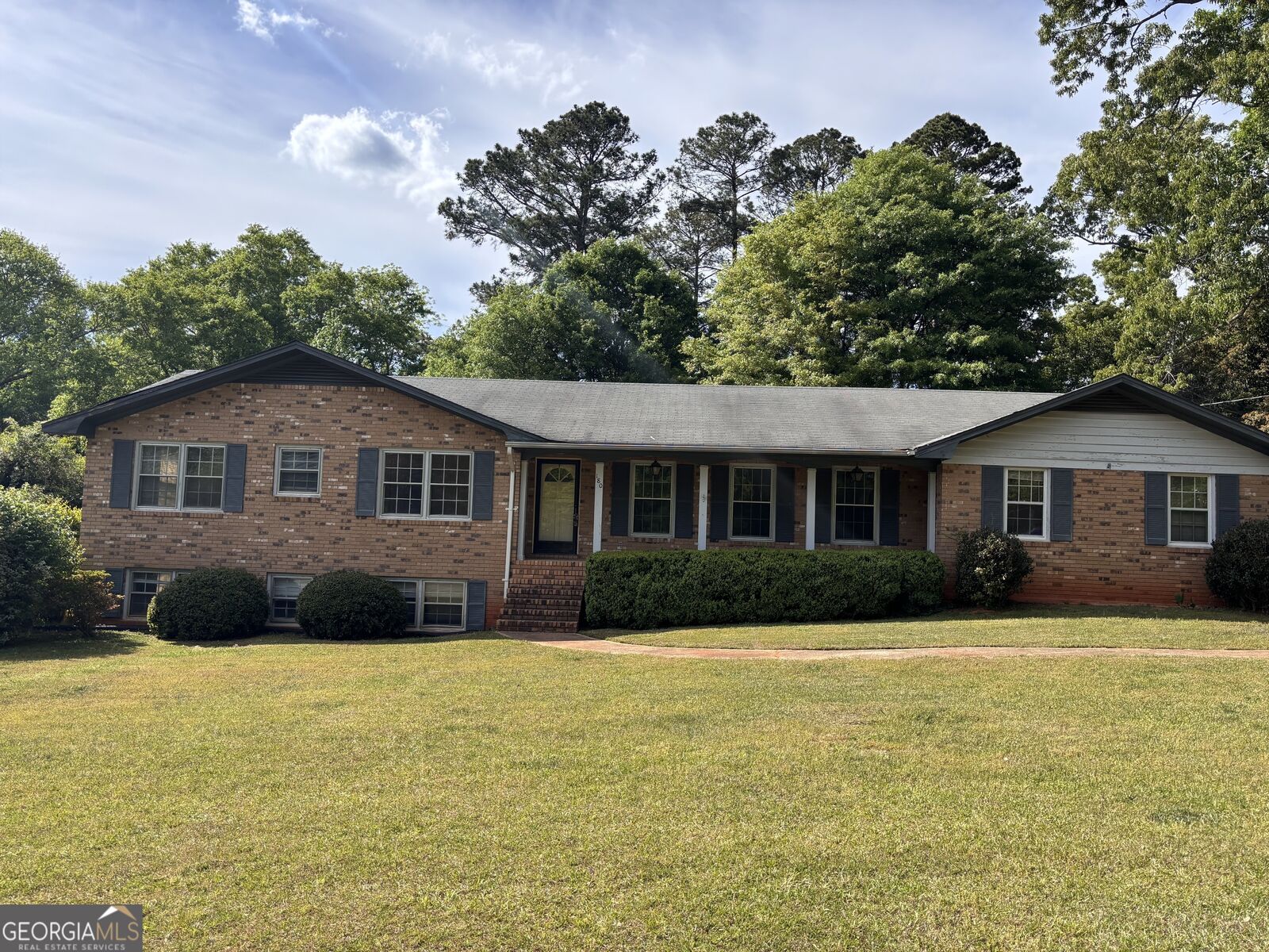 Property Photo:  180 Highland Drive  GA 30606 