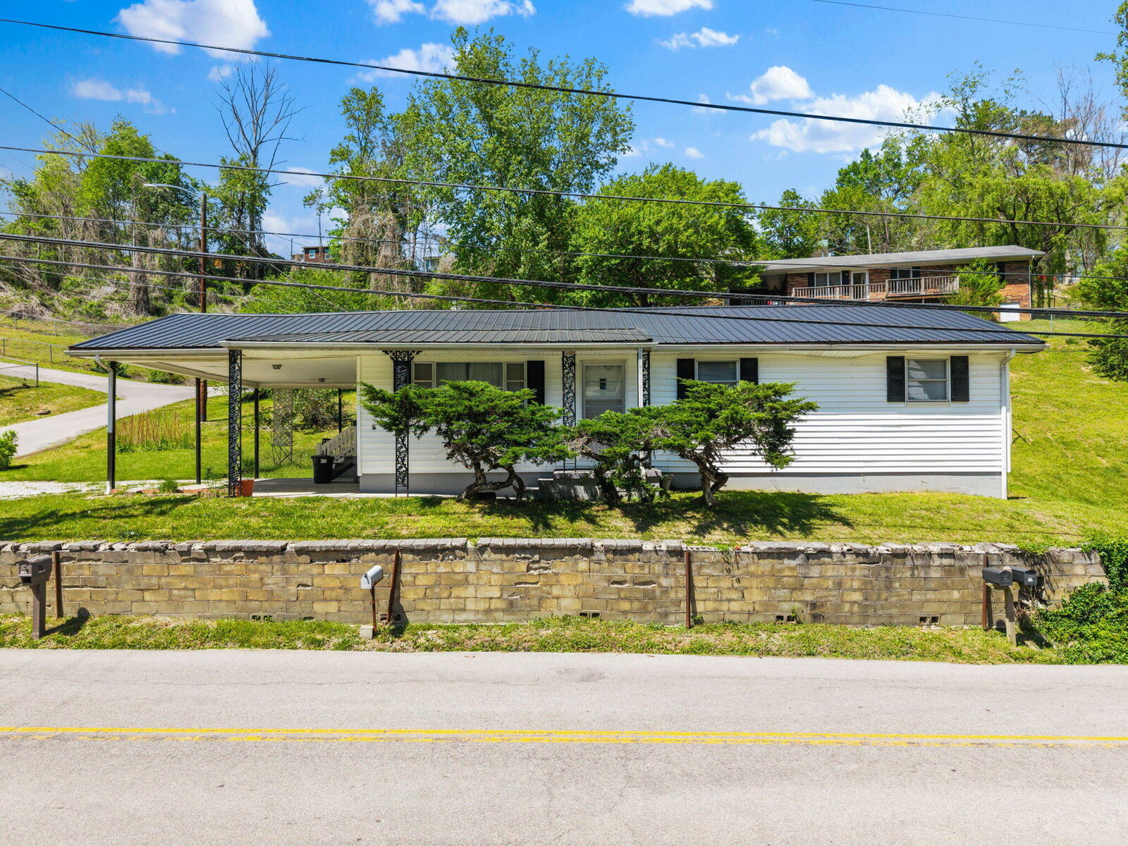 Property Photo: 10 Frog Avenue KY 40962