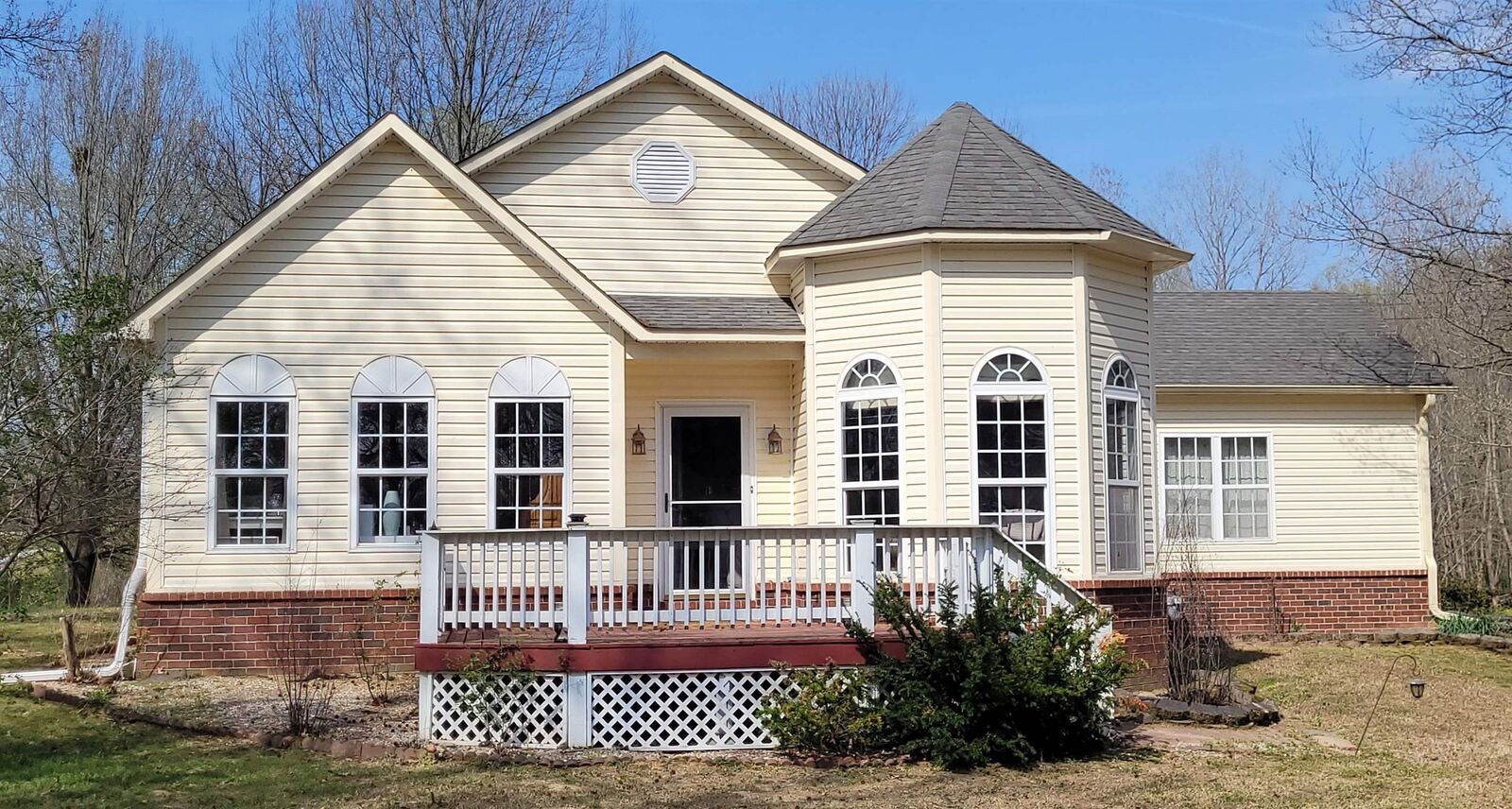 Property Photo: 2141 Candy Ln TN 38015