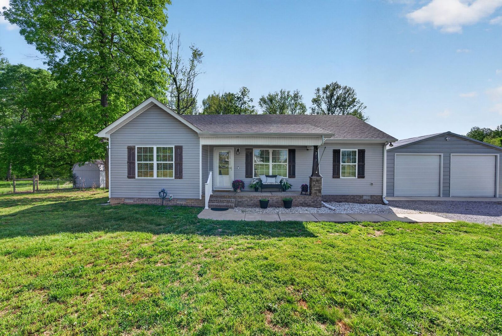Property Photo:  253 Spring Meadows Ln  TN 37357 