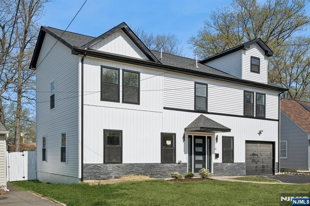 Property Photo:  26 Hunterdon Road  NJ 07052 