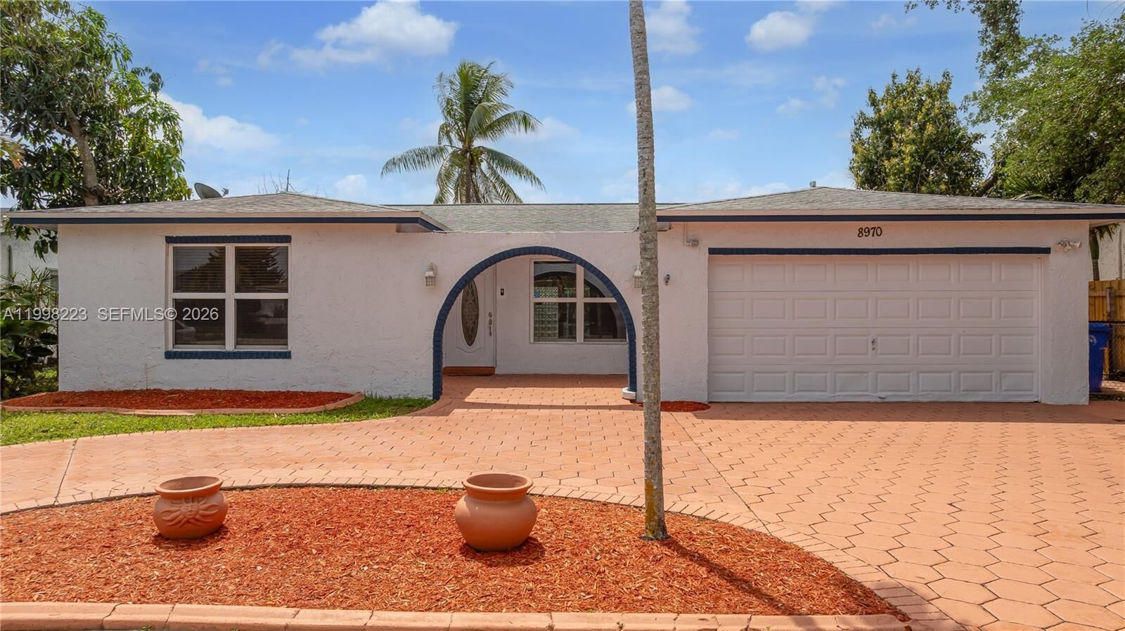Property Photo: 8970 Johnson St FL 33024