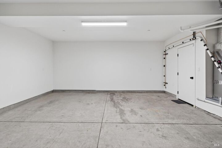 Property Photo:  2017 Elson Way  CA 95403 