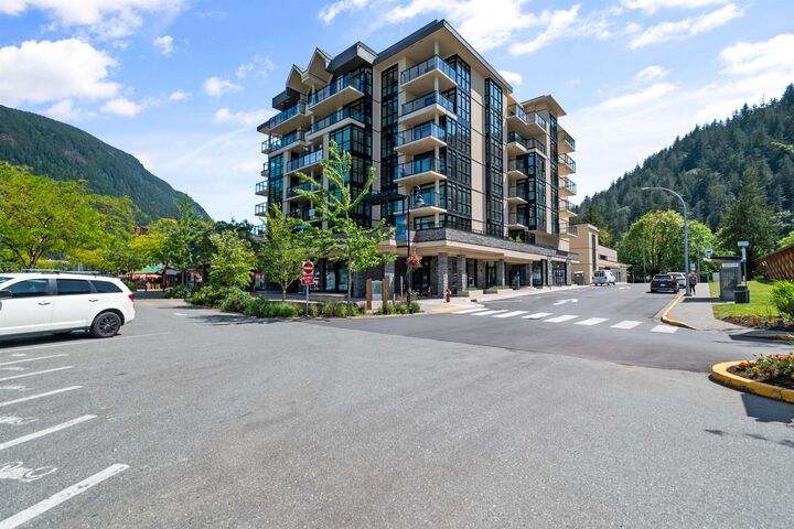 120 Esplanade Avenue 605 — photo 1