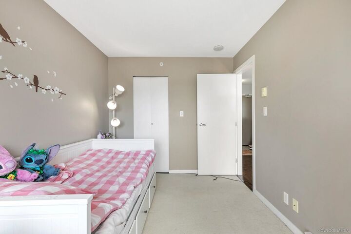 Property Photo: 13618 100 Avenue 910 BC V3T 0A8