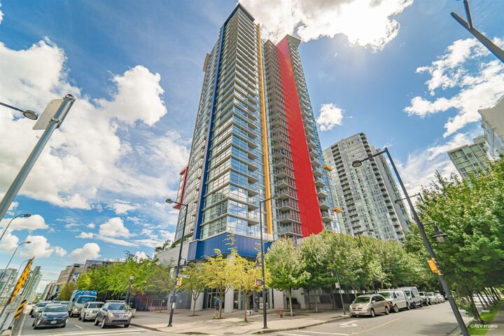 Property Photo: 602 Citadel Parade 2301 BC V6B 1X2
