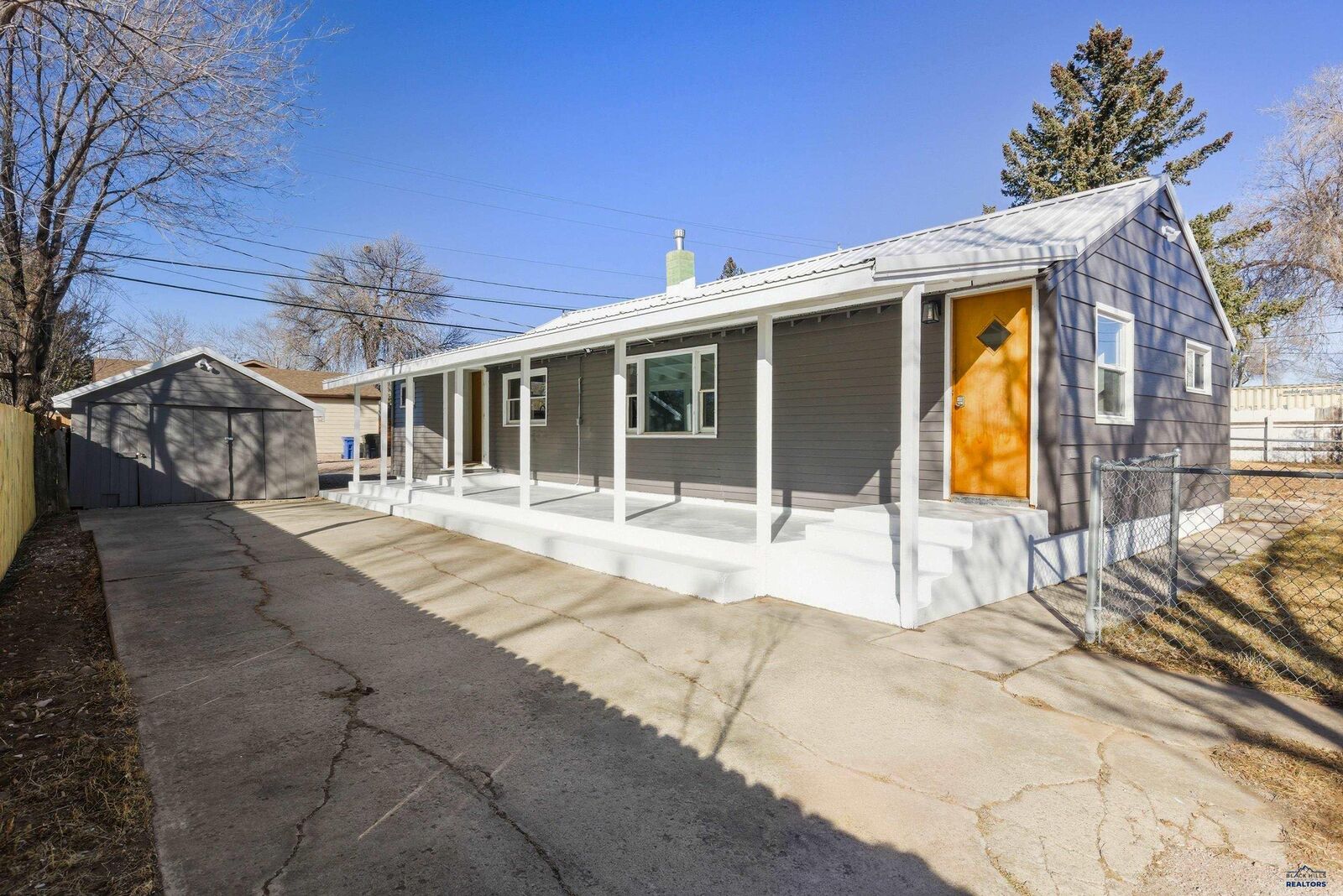 Property Photo:  1119 Farlow Ave  SD 57701 