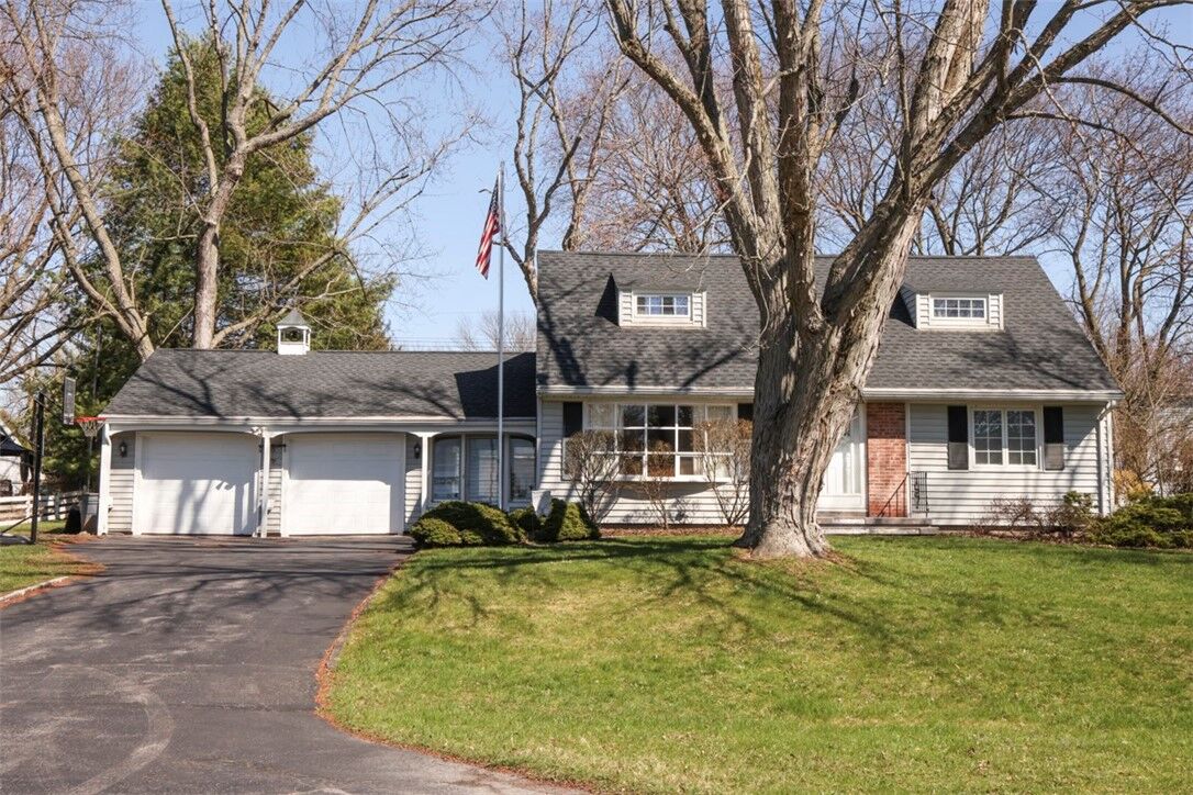 Property Photo:  44 W Cavalier Road  NY 14546 