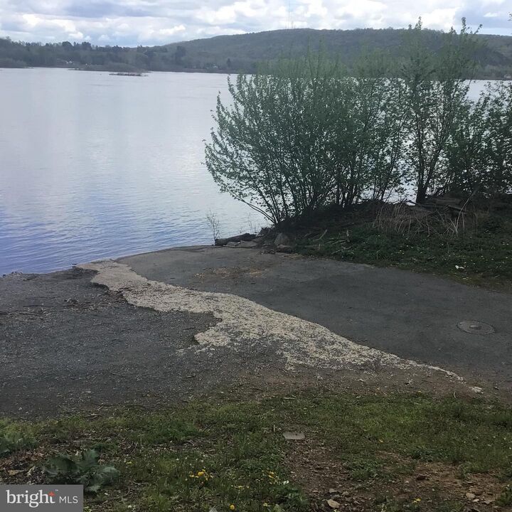 Property Photo:  111 S Main Street  PA 17053 