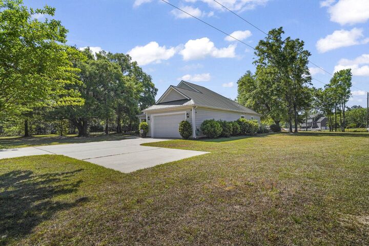 Property Photo:  4867 Peachtree Rd  SC 29588 